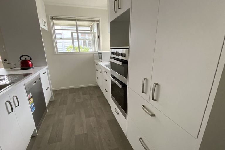 Photo of property in 1/20 Latham Street, Napier South, Napier, 4110