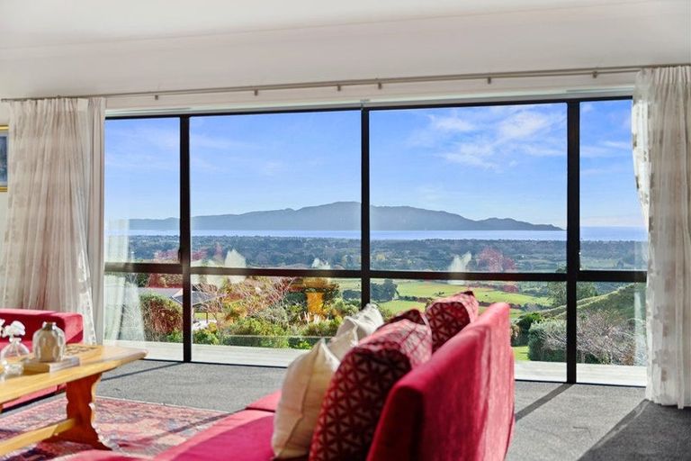 Photo of property in 123 Aston Road, Waikanae, 5391