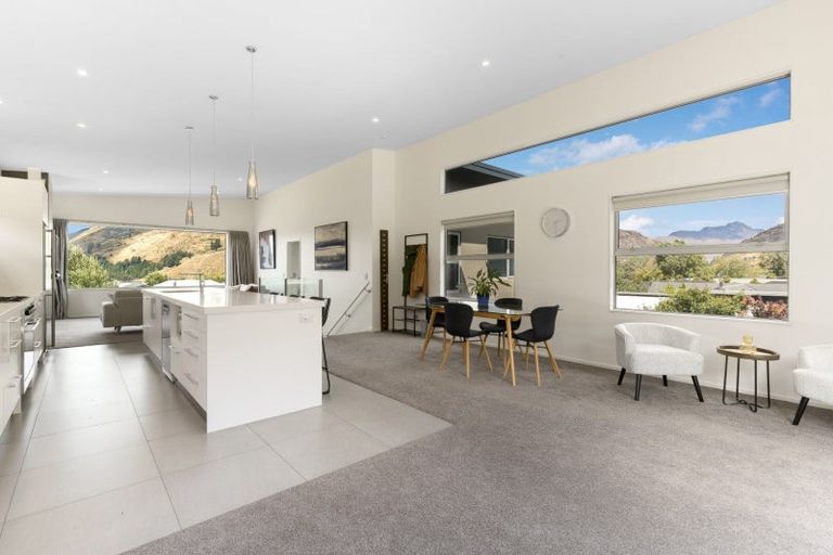 Photo of property in 4 Thomas Lane, Arthurs Point, Queenstown, 9371