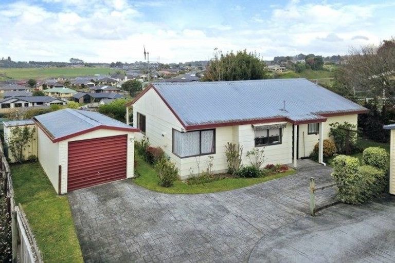 Photo of property in 52a Oxford Street, Te Puke, 3119