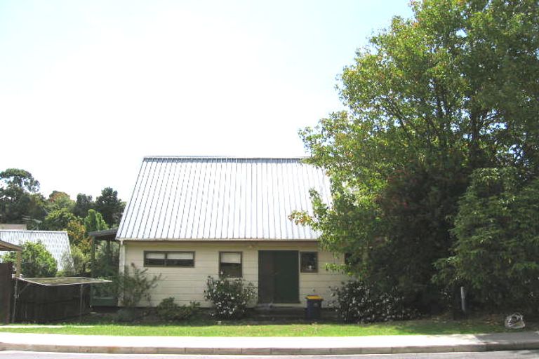 Photo of property in 3/37 Alexander Avenue, Torbay, Auckland, 0630