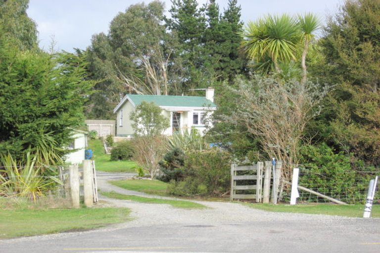 Photo of property in 131 Dunns Road, Otatara, Invercargill, 9879
