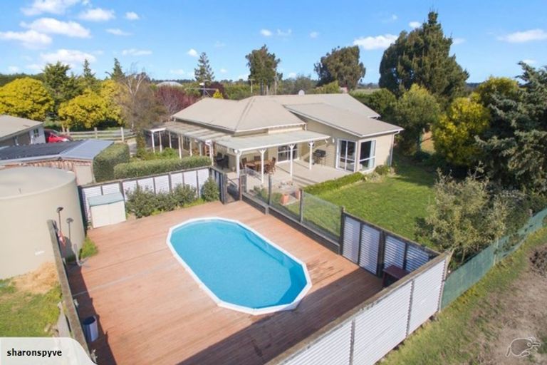 Photo of property in 851 Rang Leithfield Road, Leithfield, Amberley, 7481