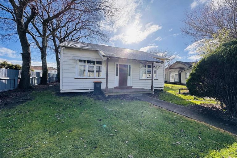 Photo of property in 23 Joseph Street, West End, Palmerston North, 4412