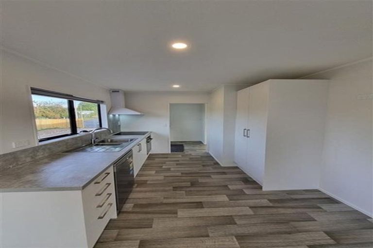 Photo of property in 109 Pohutukawa Drive, Owhata, Rotorua, 3010