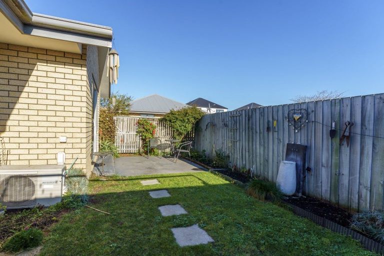 Photo of property in 74l Olliviers Road, Phillipstown, Christchurch, 8011