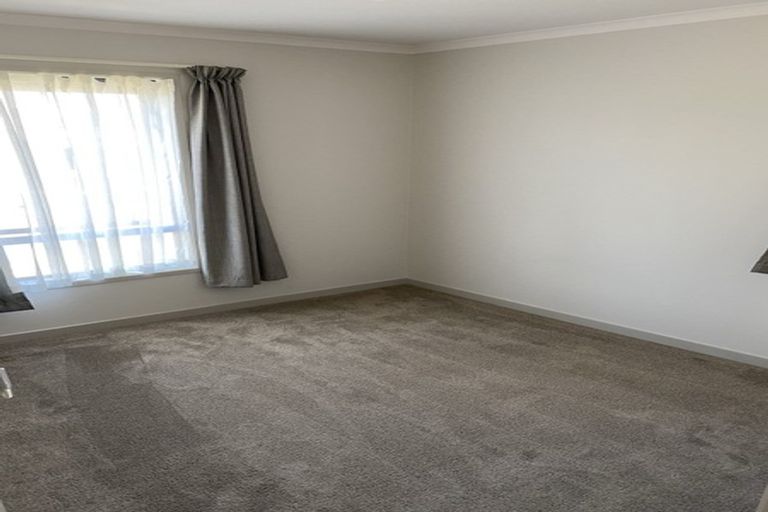 Photo of property in 66 Kaimoana Street, Weymouth, Auckland, 2103