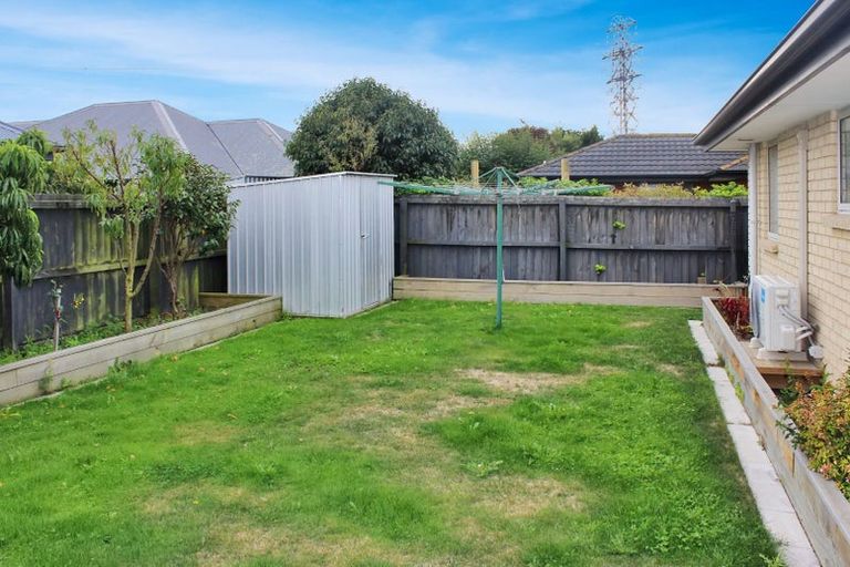 Photo of property in 5 Taggart Place, Sockburn, Christchurch, 8042