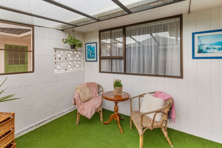 Photo of property in 15b Nathan Street, Tawa, Wellington, 5028