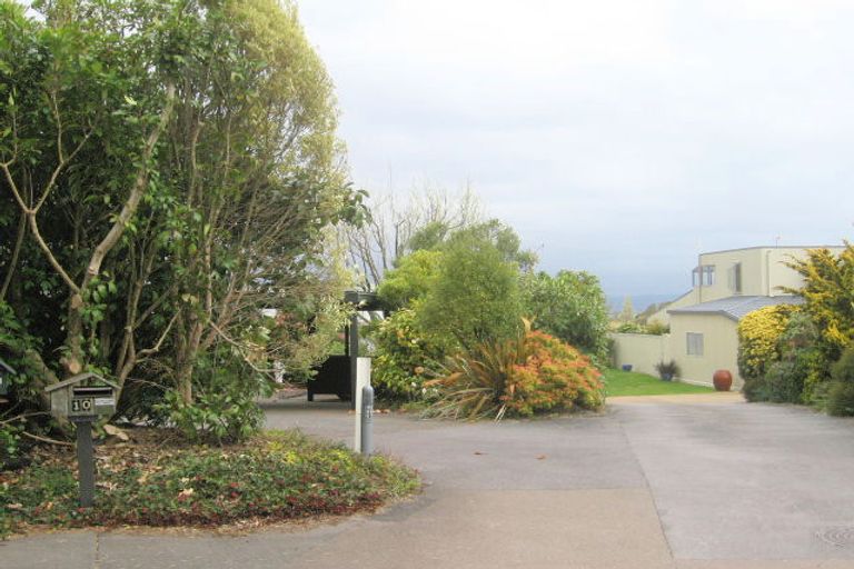 Photo of property in 10 Belvedere Grove, Rangatira Park, Taupo, 3330