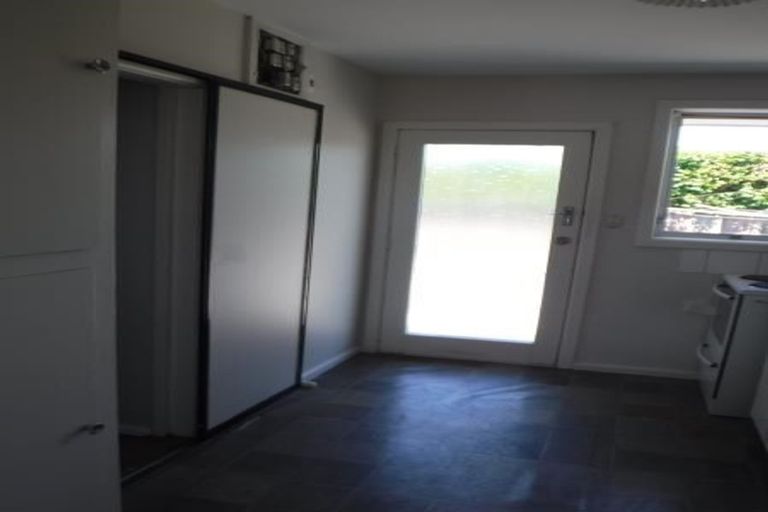 Photo of property in 2/79 Champion Street, Edgeware, Christchurch, 8013