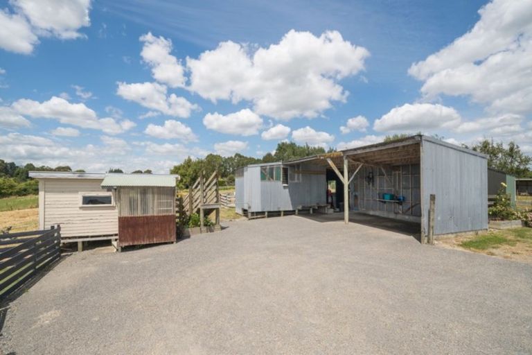 Photo of property in 872 Reid Line East, Bunnythorpe, Palmerston North, 4481