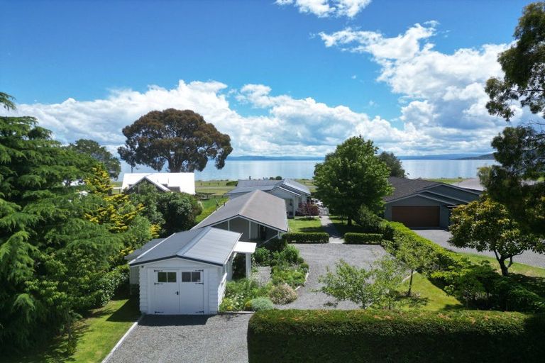 Photo of property in 24 Mahuta Road, Waitahanui, Taupo, 3378