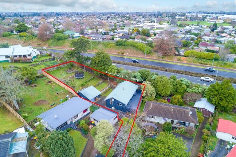 Photo of property in 24 Camden Place, Pukete, Hamilton, 3200