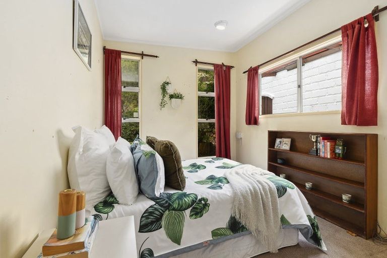 Photo of property in 8 Downing Street, Crofton Downs, Wellington, 6035