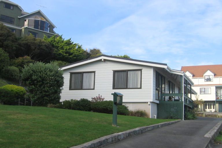 Photo of property in 5 Ness Grove, Papakowhai, Porirua, 5024