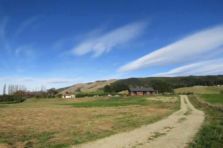 Photo of property in 23 Boyes Road, Waimate, 7978