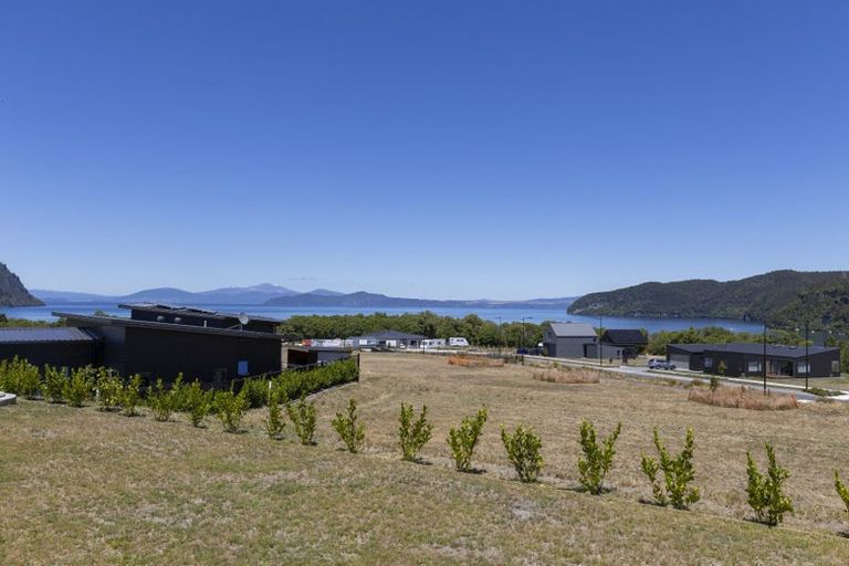 Photo of property in 47 Seven Oaks Drive, Kinloch, Taupo, 3377