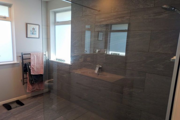 Photo of property in 21 Makura Drive, Papamoa Beach, Papamoa, 3118