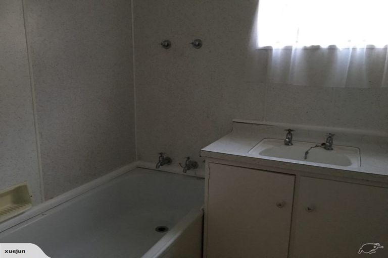 Photo of property in 111c Stokes Valley Road, Stokes Valley, Lower Hutt, 5019