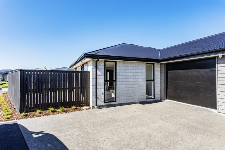 Photo of property in 31 Matai Springs Drive, Halswell, 8025
