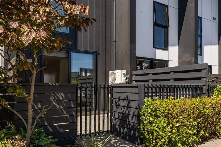 Photo of property in 9/283 Brougham Street, Sydenham, Christchurch, 8023