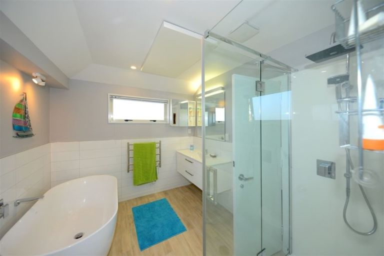 Photo of property in 12 Pasadena Place, Harewood, Christchurch, 8051