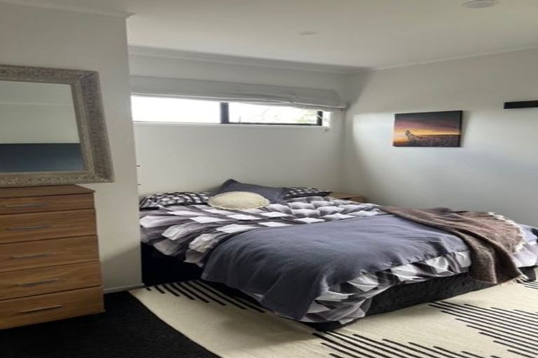 Photo of property in 55 Marellen Drive, Red Beach, 0932