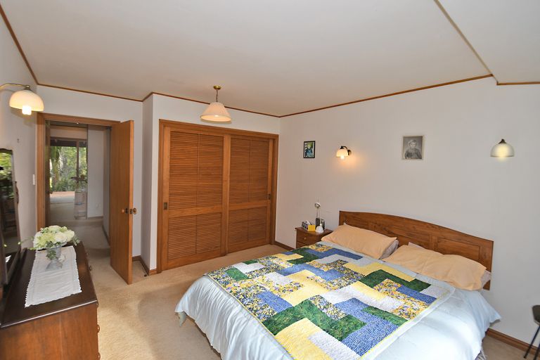 Photo of property in 58 Birdsall Road, Whangateau, Warkworth, 0985