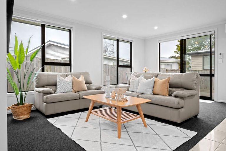 Photo of property in 2/3 Helena Road, Hillcrest, Hamilton, 3216