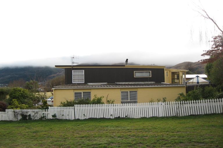 Photo of property in 12 Robertson Street, Frankton, Queenstown, 9300