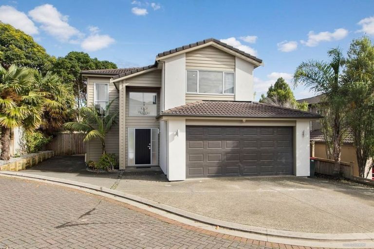 Photo of property in 41c Redoubt Road, Goodwood Heights, Auckland, 2105