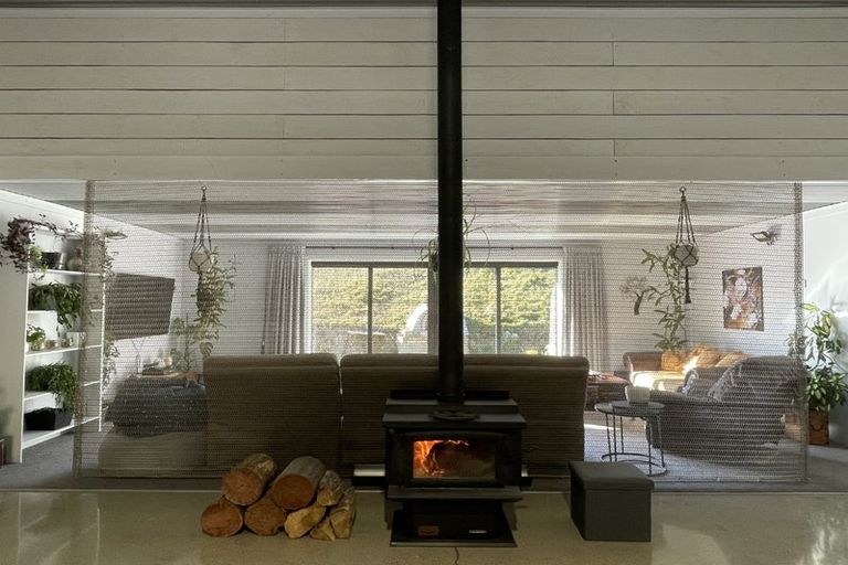 Photo of property in 211 Mcarthur Road, Springvale, Alexandra, 9391