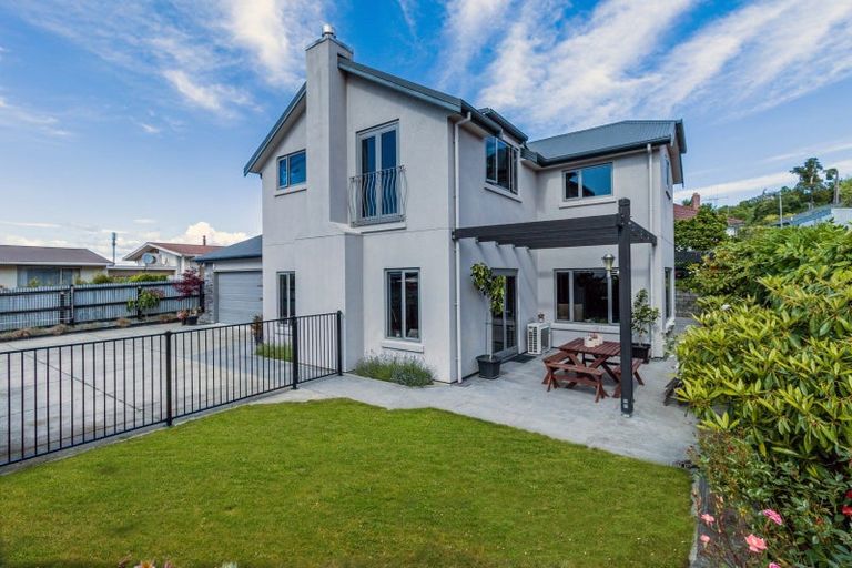 Photo of property in 32a Waihi Terrace, Geraldine, 7930