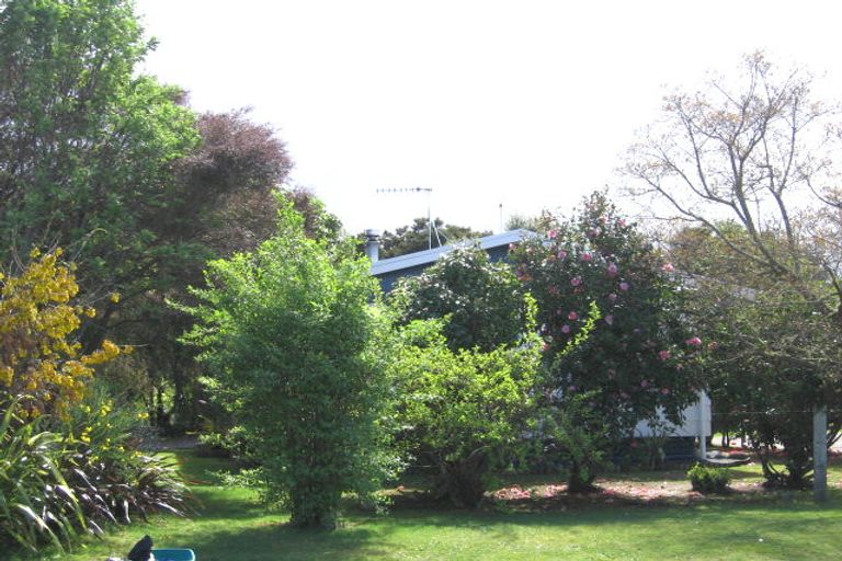 Photo of property in 11 Mill Road, Waitahanui, Taupo, 3378