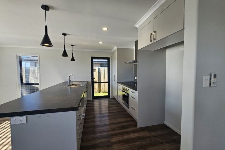 Photo of property in 48 Crown Street, Papamoa, 3118