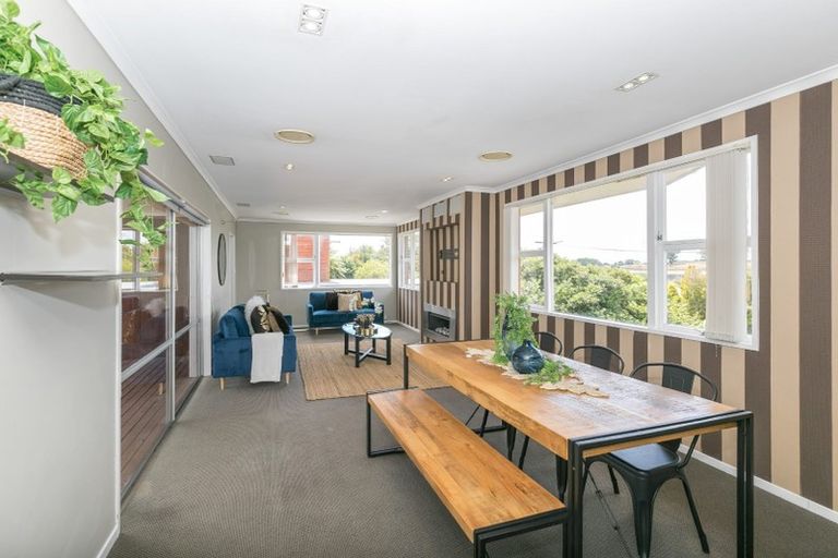 Photo of property in 35 Acacia Crescent, Glenview, Hamilton, 3206