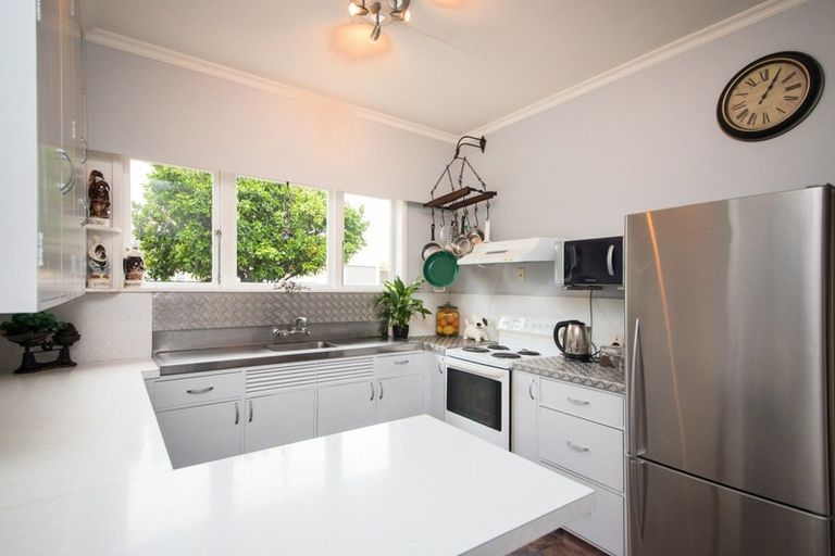 Photo of property in 156 Ferguson Street, West End, Palmerston North, 4412