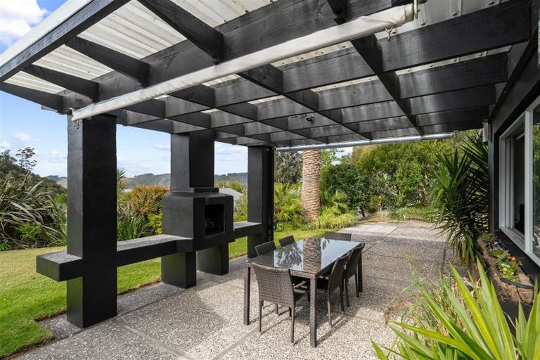 Photo of property in 51 Herbert Drive, Whangamata, 3620