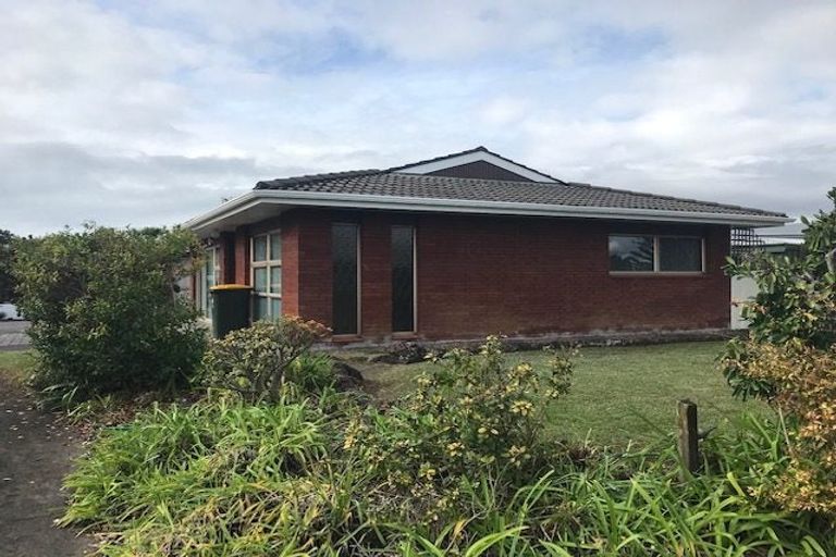 Photo of property in 1/131 Union Road, Howick, Auckland, 2014