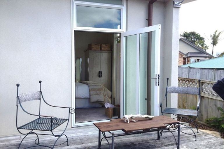 Photo of property in 2 Merlot Lane, Pukekohe, 2120