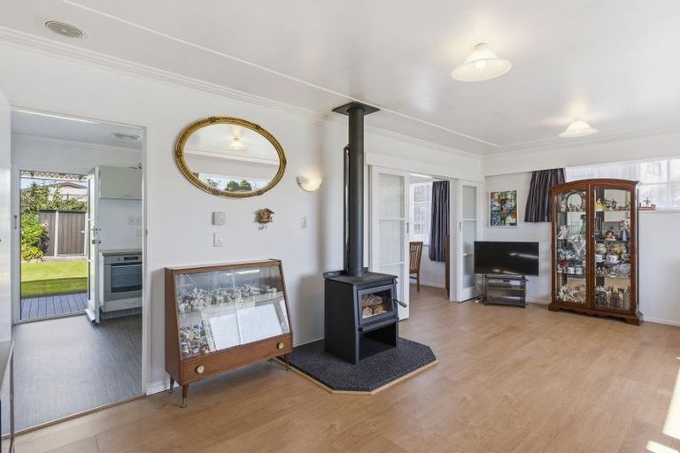 Photo of property in 54 Kennedy Drive, Levin, 5510