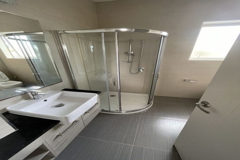 Photo of property in 5 Charlestown Drive, Flat Bush, Auckland, 2019