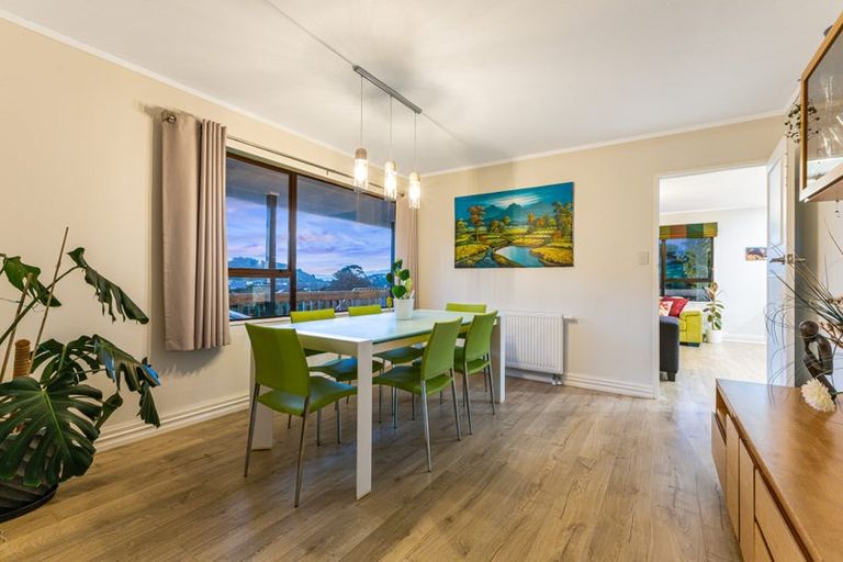 Photo of property in 34 Exploration Way, Whitby, Porirua, 5024