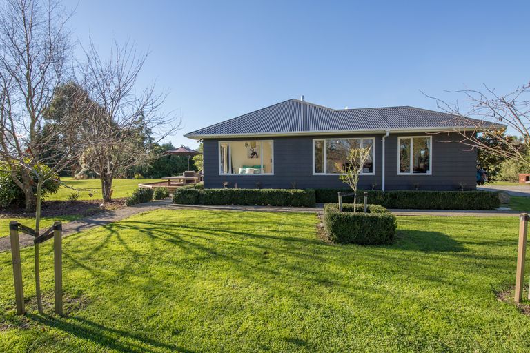 Photo of property in 68 Wards Road, Ohoka, Rangiora, 7475