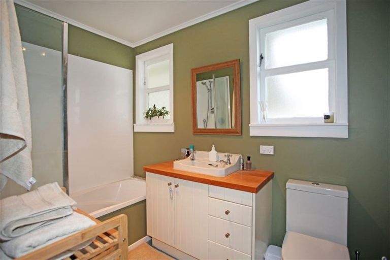 Photo of property in 36 Dublin Street, Pukekohe, 2120