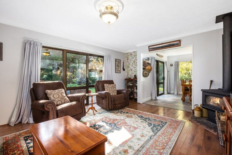 Photo of property in 26 Ngatiawa Road, Reikorangi, Waikanae, 5391