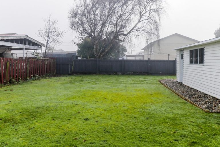 Photo of property in 10 Bruce Street, Waikiwi, Invercargill, 9810
