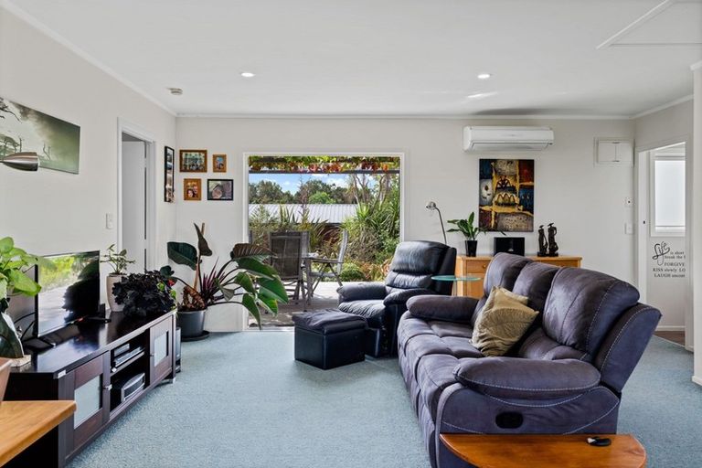 Photo of property in 63 Woodward Road, Maungatapere, Whangarei, 0179