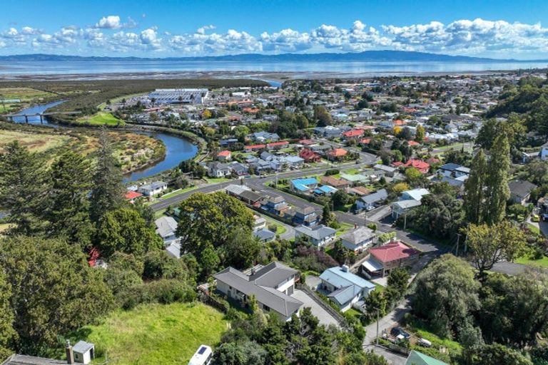 Photo of property in 108 Brunton Crescent, Thames, 3500